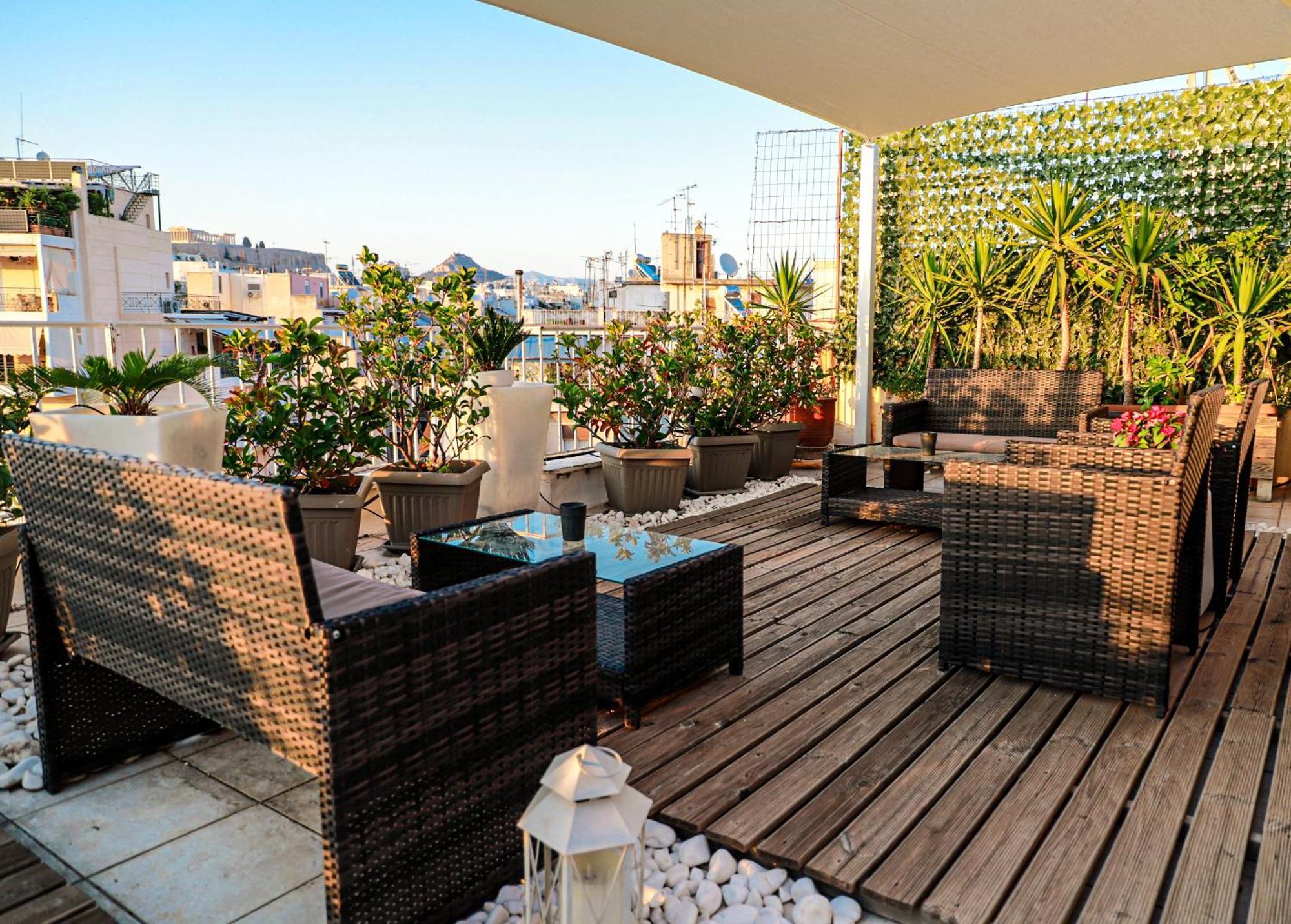 אתונה Renovated Apartment With Roof Garden Access, 15 M Walk To Acropolis מראה חיצוני תמונה