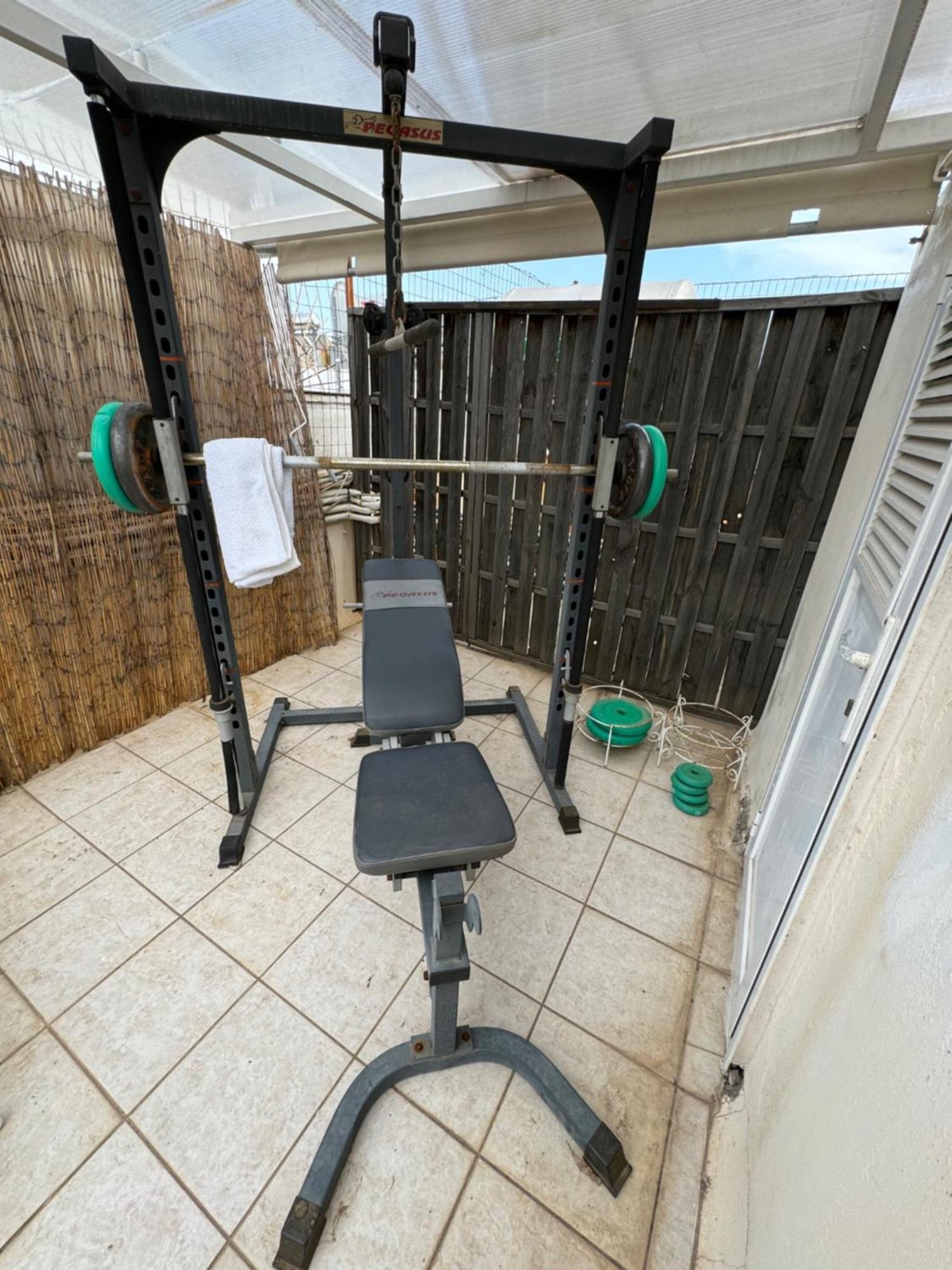 אתונה Renovated Apartment With Roof Garden Access, 15 M Walk To Acropolis מראה חיצוני תמונה